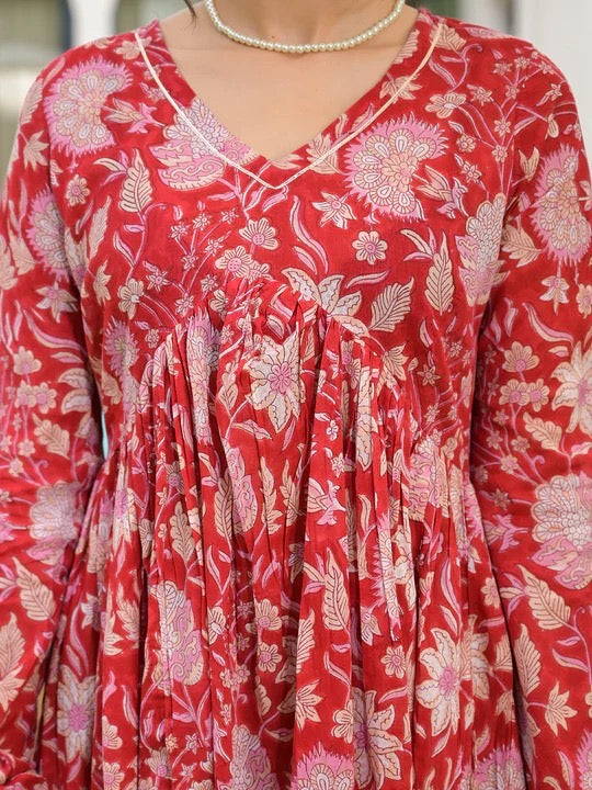Red printed Kurta with Trousers with dupatta