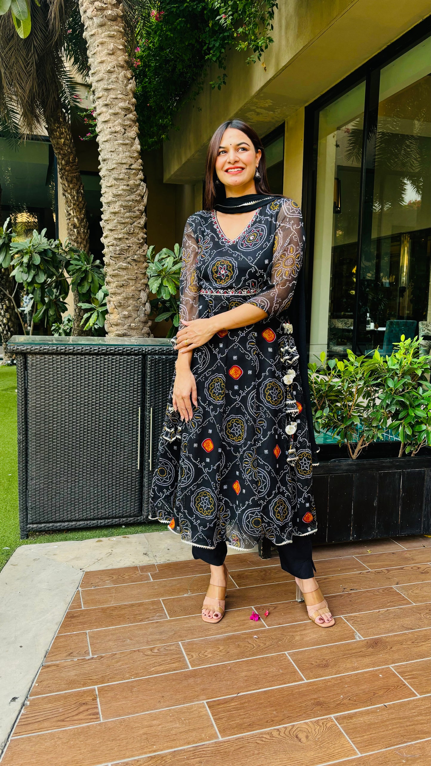 Black Bandhani Anarkali Side Dori