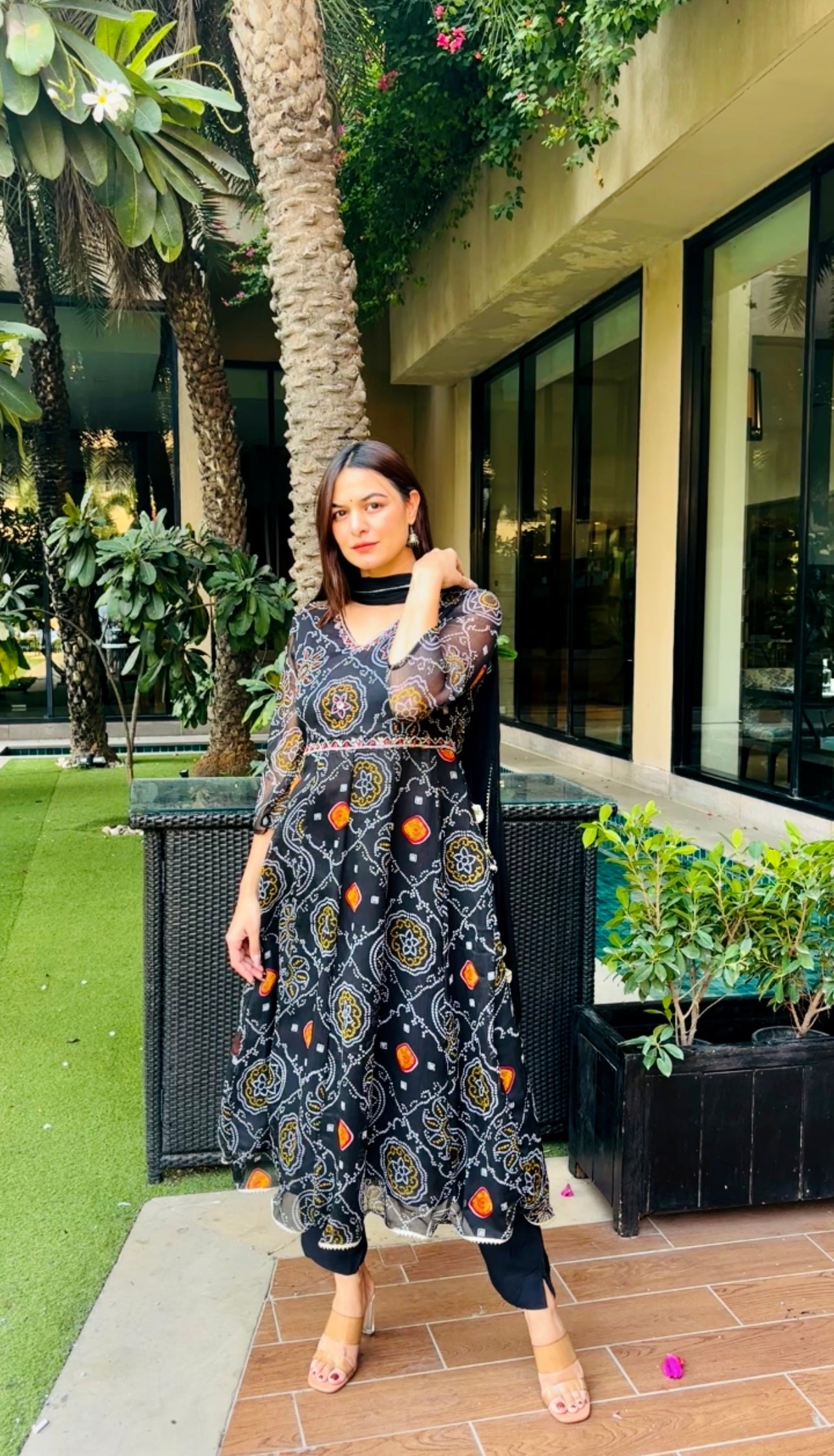 Black Bandhani Anarkali Side Dori