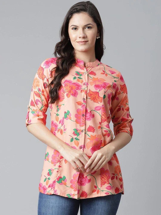 Peach-coloured and green regular shirt style top