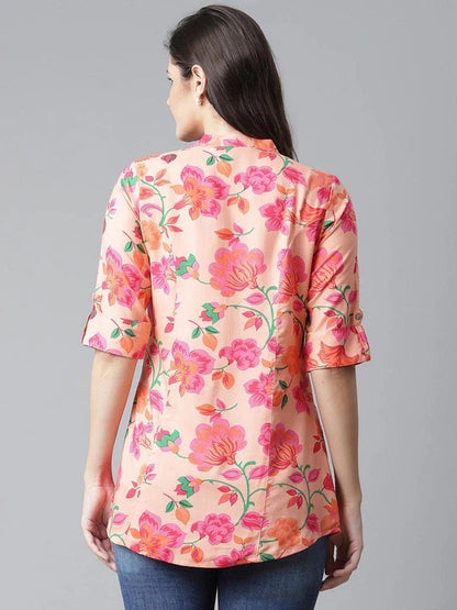 Peach-coloured and green regular shirt style top