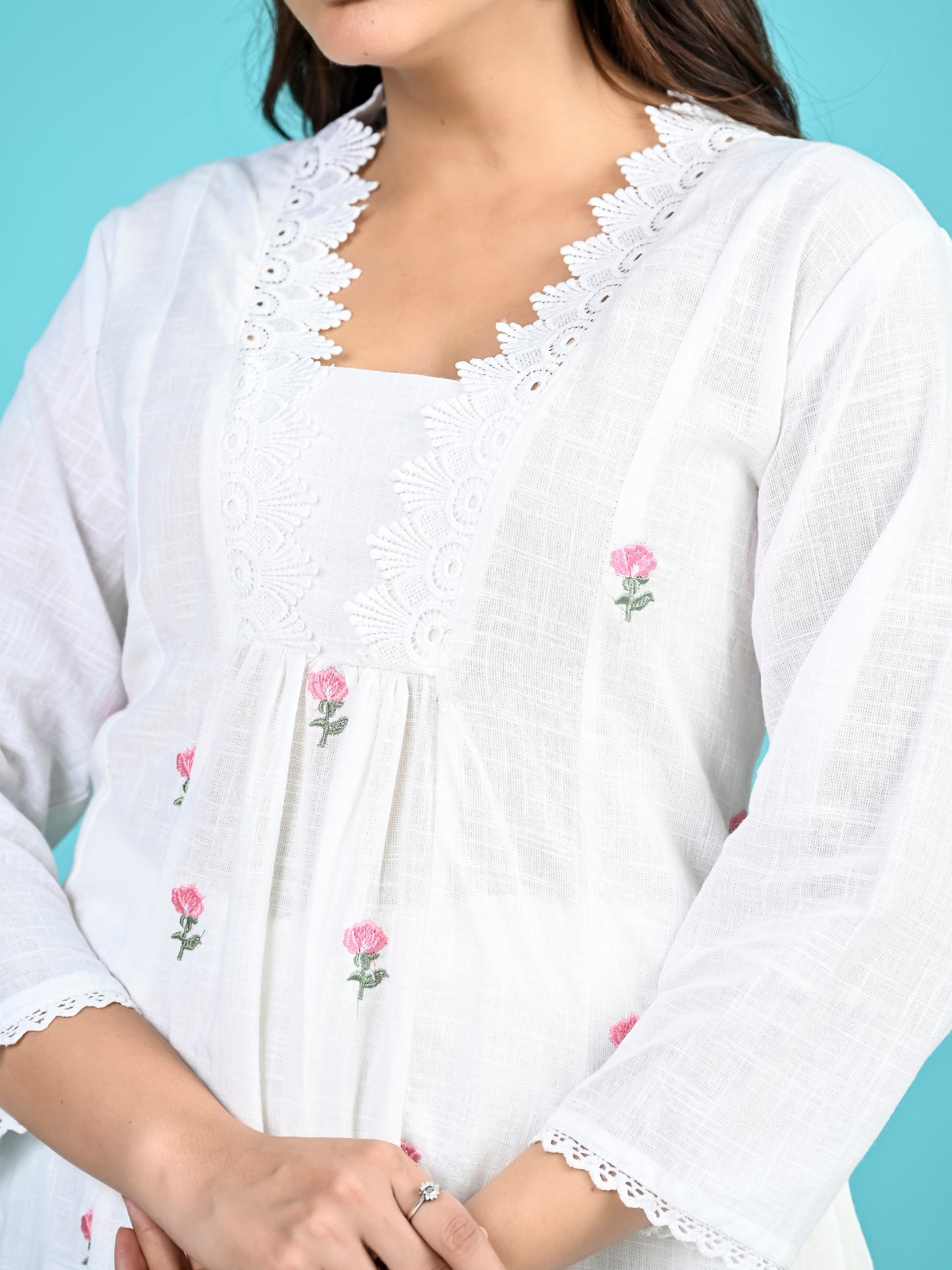 WHITE (PINK ) BOOTA  2PC